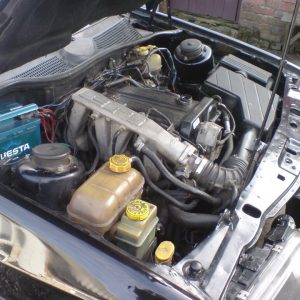 Троит двигатель